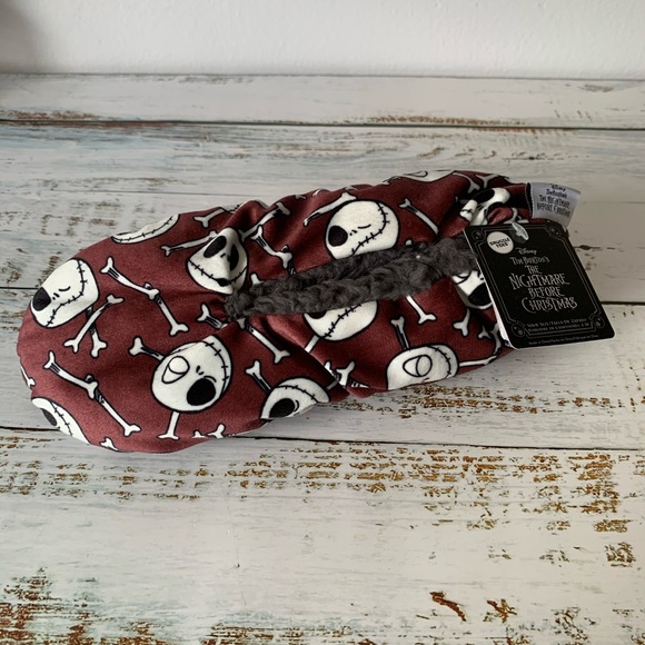Disney Snuggle Toes- Nightmare Before Christmas - Picture 4 of 4